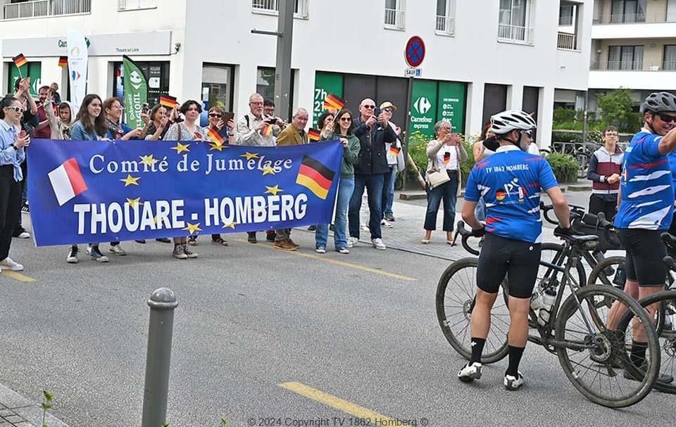 Mountainbike-Gruppe fährt von Homberg nach Thouaré